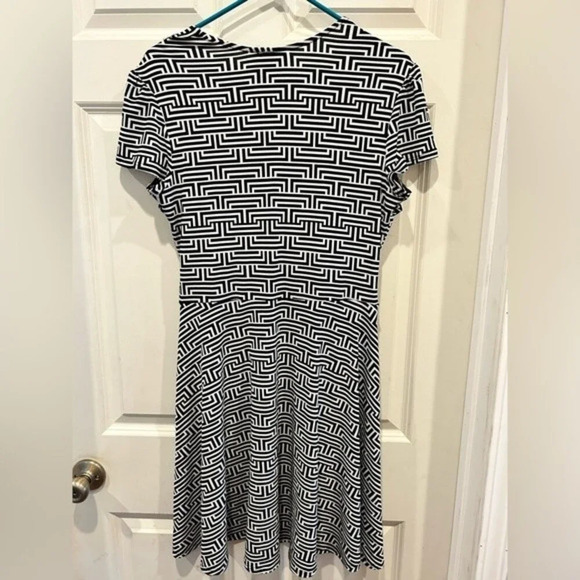 Leota Geometric‎ Pattern dress size XL petite - Picture 7 of 9